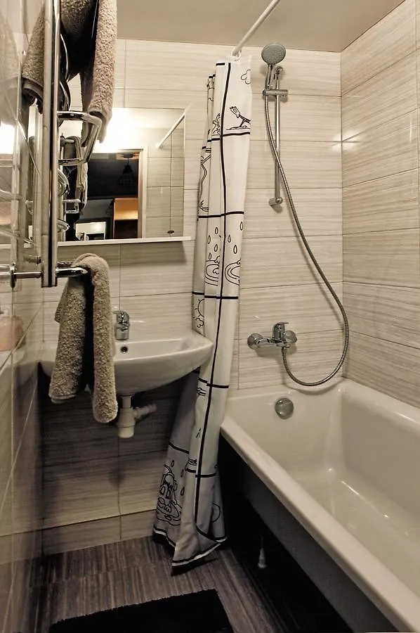 Apartment Obolon Metro Station 키예프