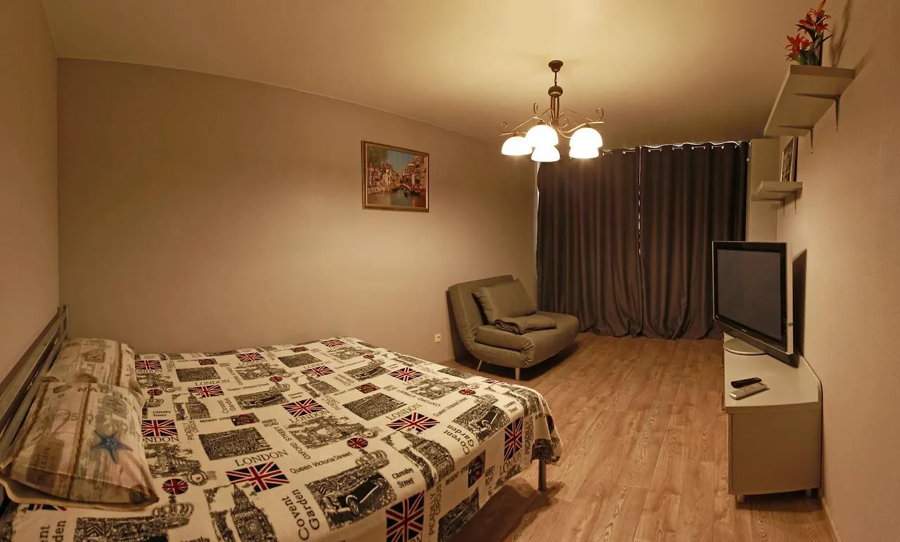 Apartment Obolon Metro Station 키예프