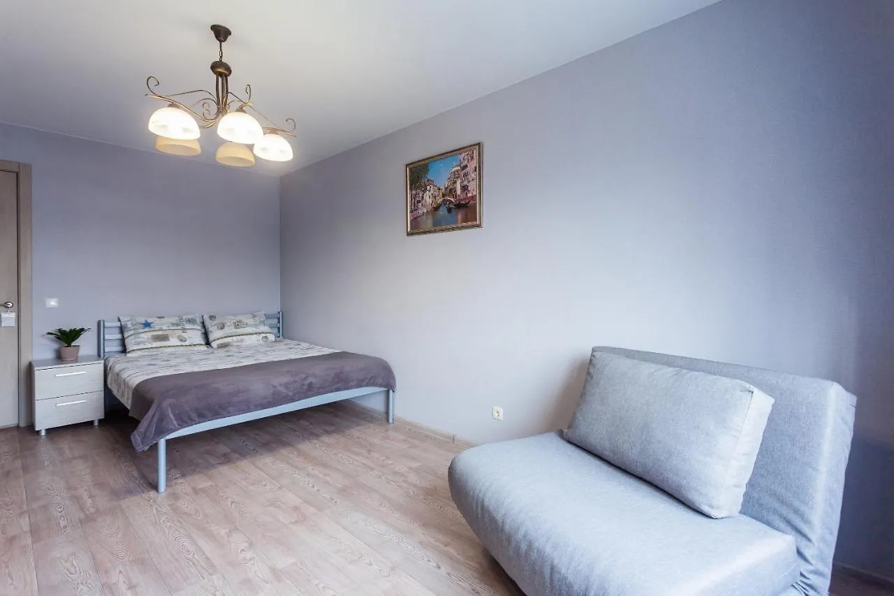 Apartment Obolon Metro Station 키예프
