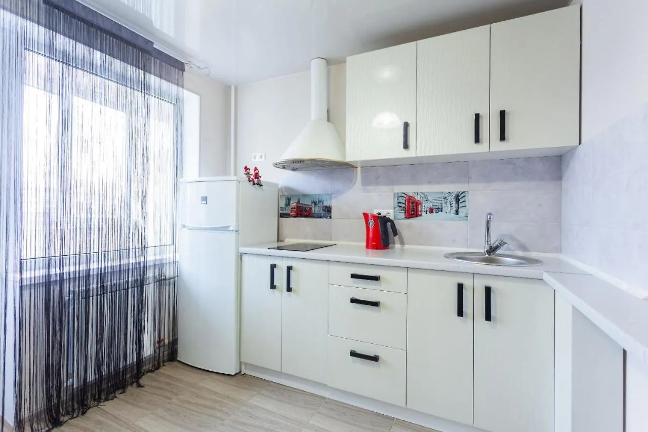 Apartment Obolon Metro Station 키예프